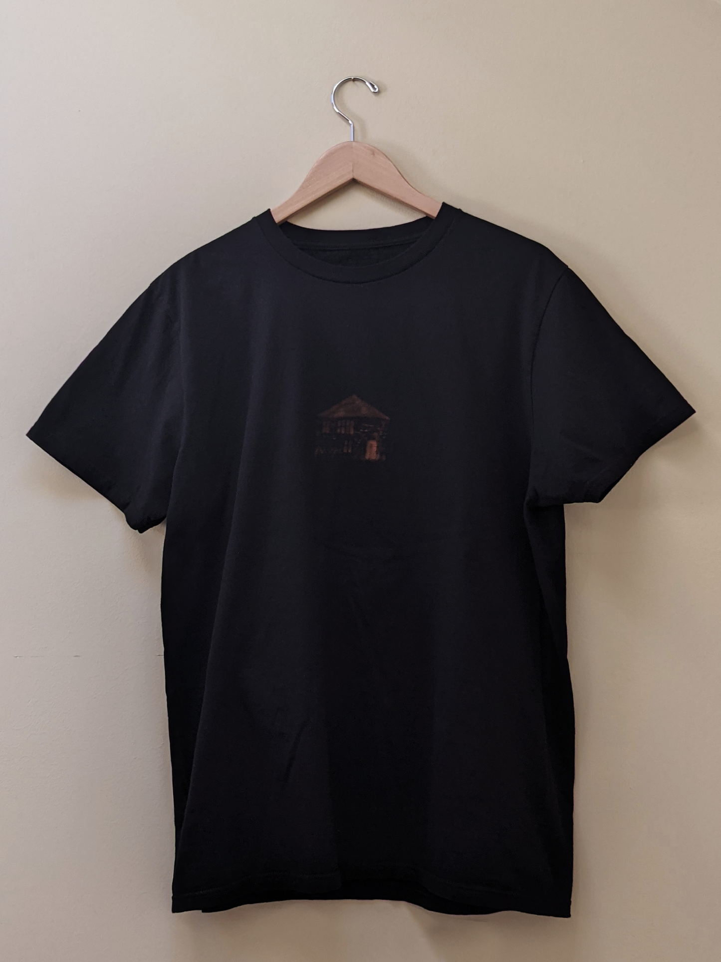 bleach-painted shirt (XL)