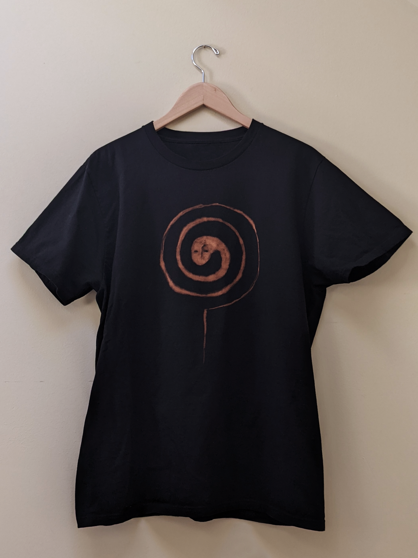 bleach-painted shirt (XL)
