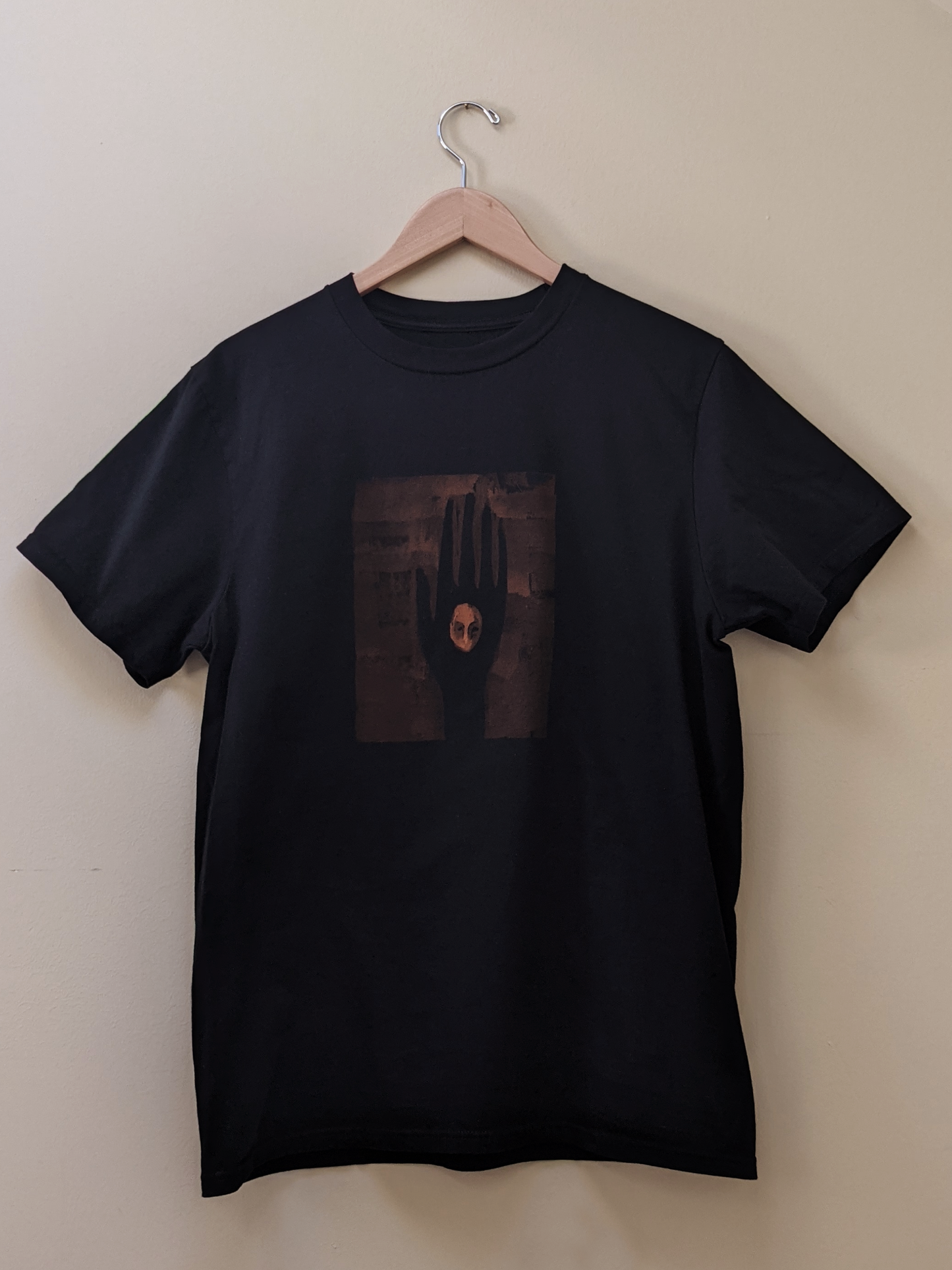 bleach-painted shirt (L)