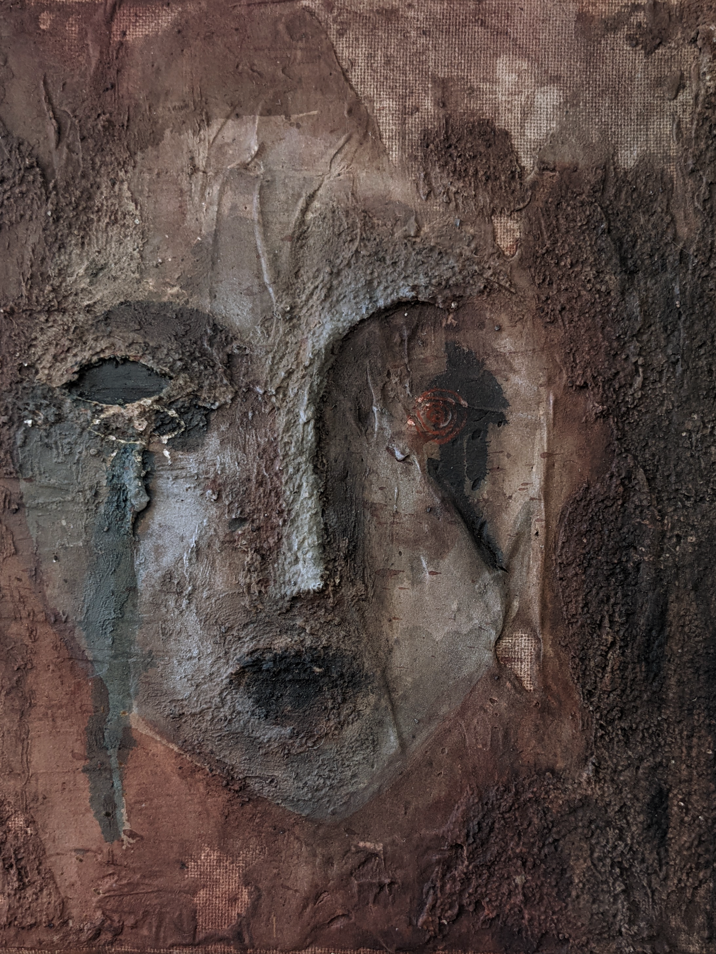 face leaking
