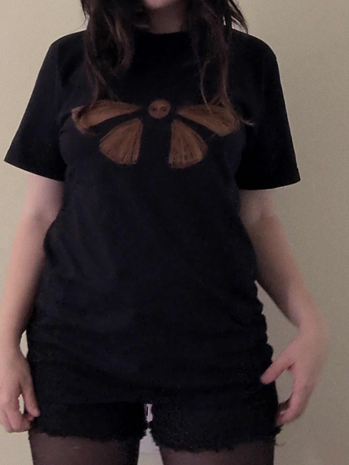 bleach-painted shirt (M)